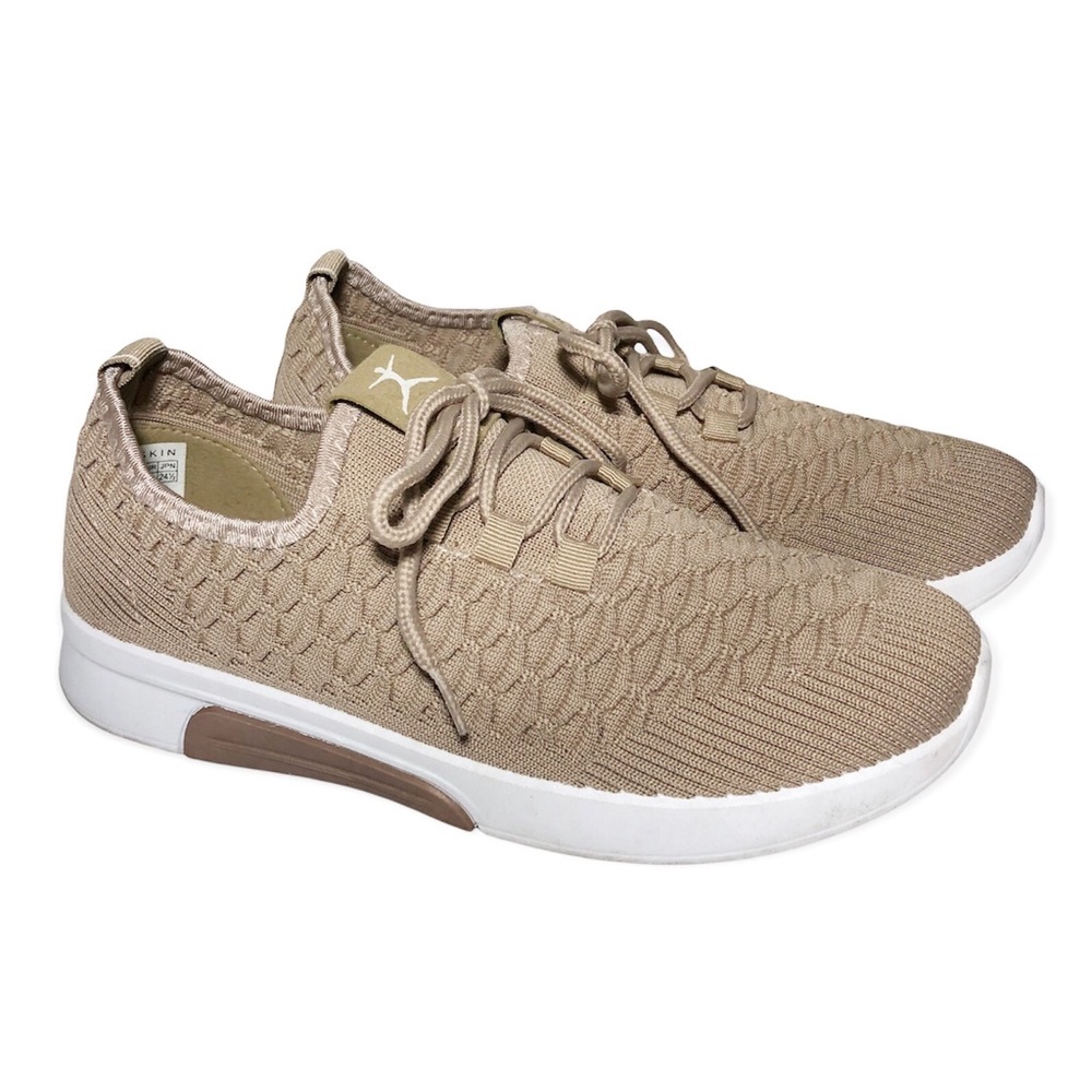 - DANSKIN TAN Women’s Shoes‎ Sz 8.5